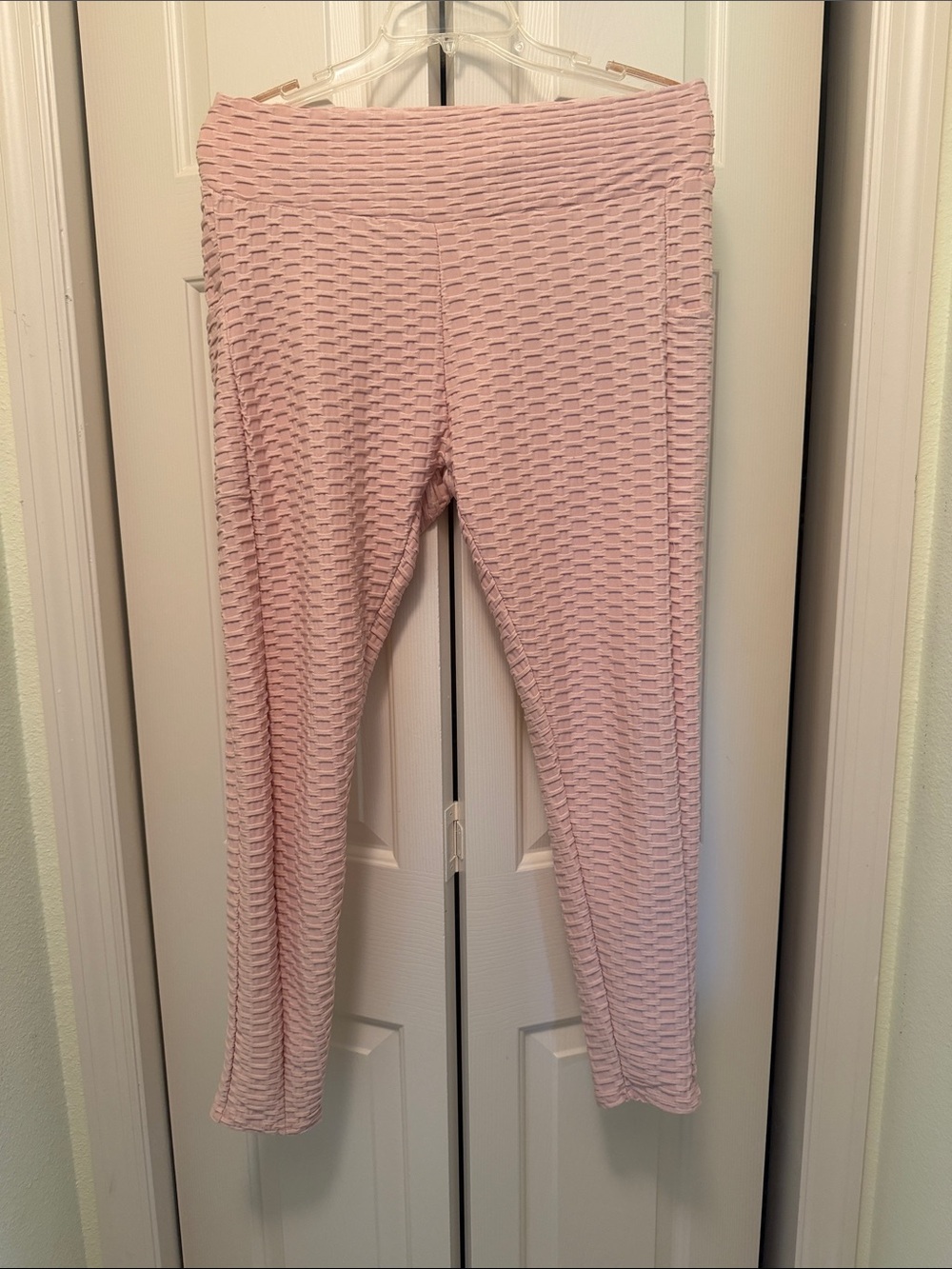 Textured Pink High-Waist Leggings for Women